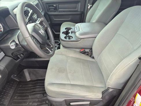 Used 2018 RAM 2500 Tradesman w/ Chrome Appearance Group AWD/4WD image 14