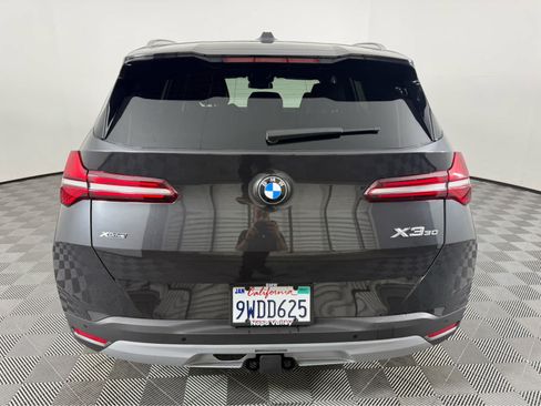 Used 2025 BMW X3 xDrive30i w/ Premium Package AWD/4WD image 3