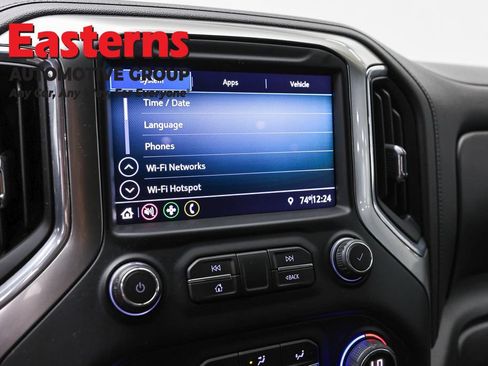 Used 2020 Chevrolet Silverado 1500 LT w/ Convenience Package AWD/4WD image 18