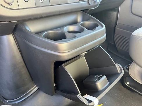 New 2023 Chevrolet Express 3500 w/ Power Convenience Package image 22