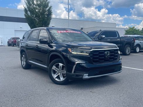 Used 2024 Honda Pilot EX-L image 2