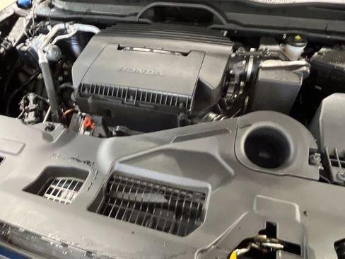 New 2025 Honda Pilot TrailSport image 13