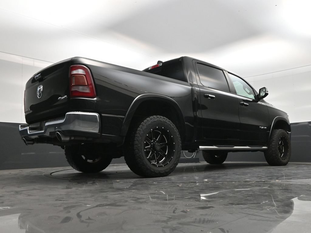 Used 2019 RAM 1500 Laramie AWD/4WD image 23