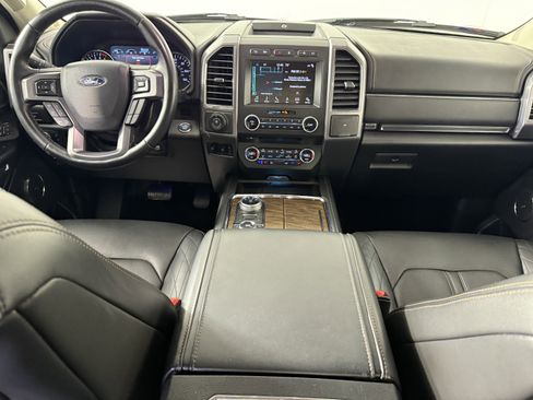 Certified 2018 Ford Expedition Max Platinum image 9