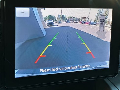 Certified 2022 Ford Explorer XLT w/ Class IV Trailer Tow Package image 21