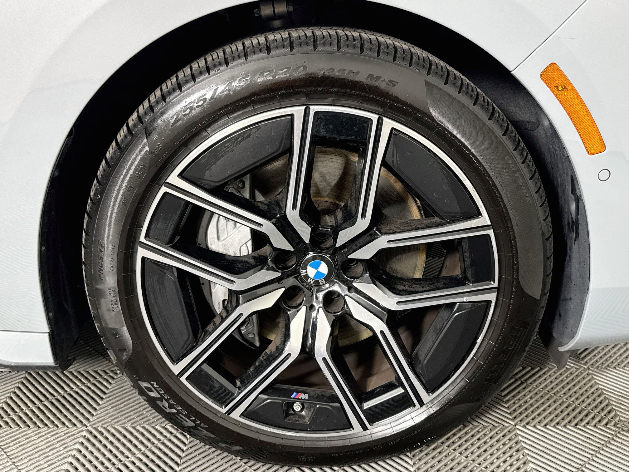 Used 2026 BMW 740i RWD image 54