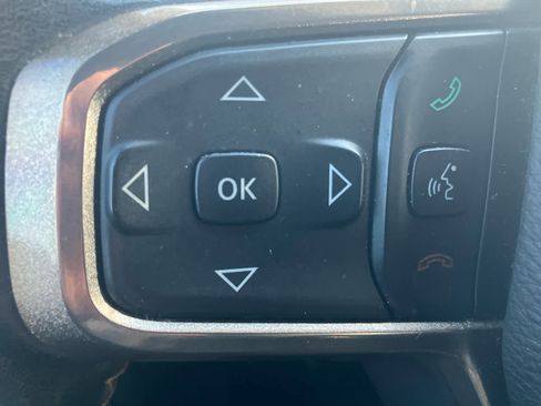 Used 2019 RAM 1500 Laramie Longhorn image 18