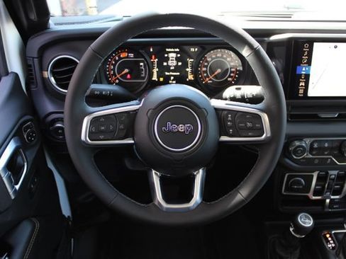 New 2026 Jeep Wrangler Unlimited Sahara AWD/4WD image 22