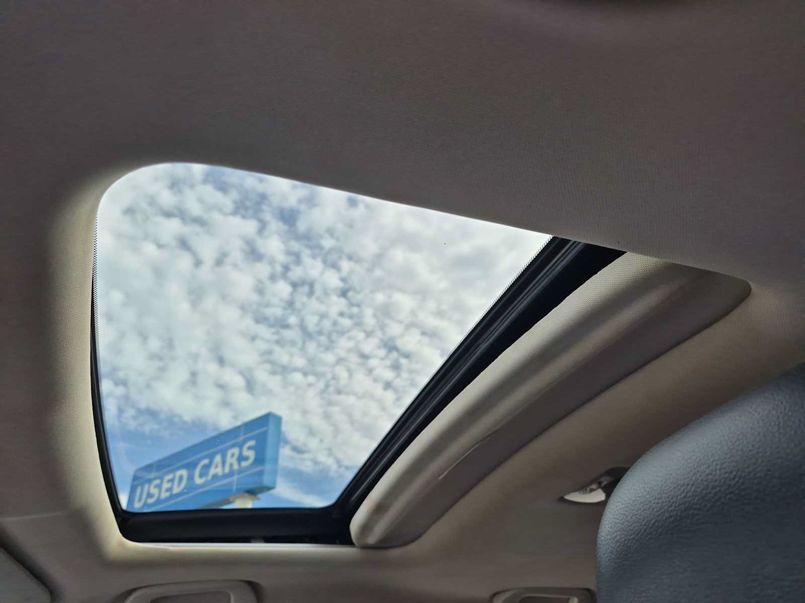 Used 2015 Honda CR-V Touring image 19