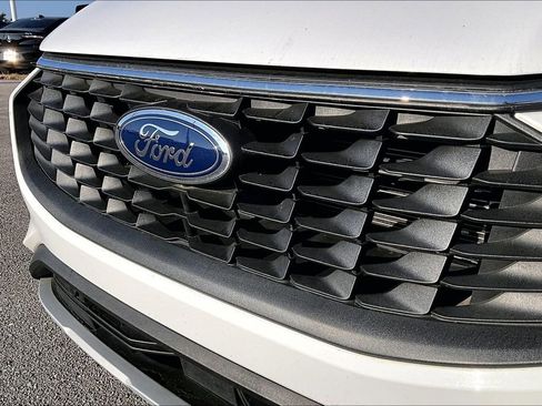 Used 2024 Ford Escape Active image 38