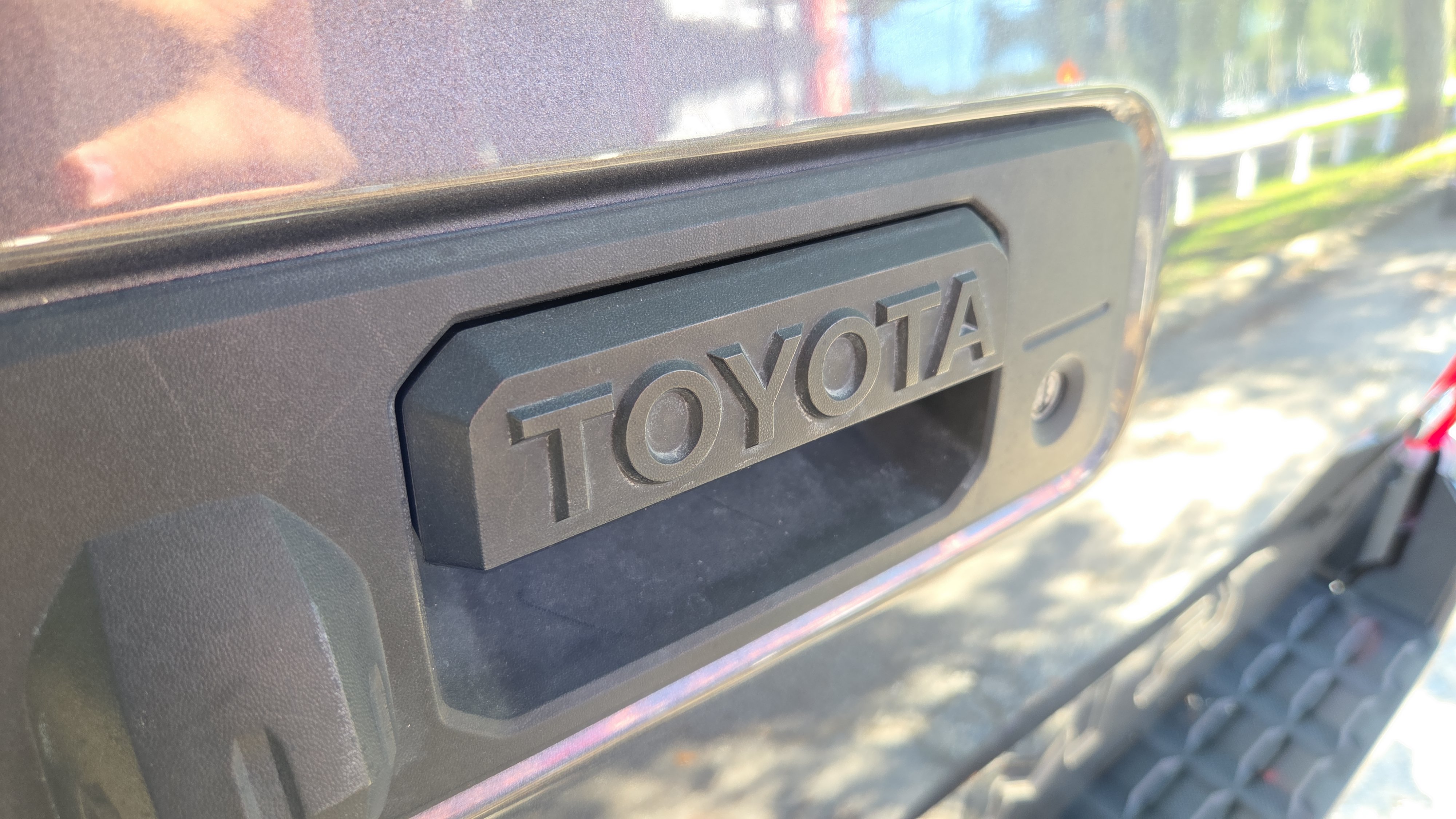 Used 2022 Toyota Tacoma SR5 w/ Technology Package RWD image 15