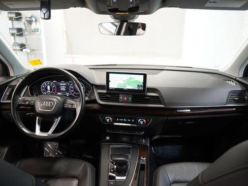 Used 2018 Audi Q5 2.0T Premium image 19