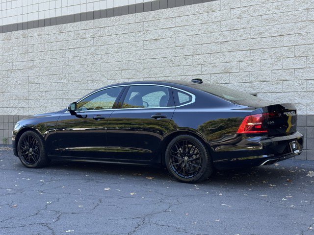 Used 2020 Volvo S90 T6 Momentum AWD/4WD image 2