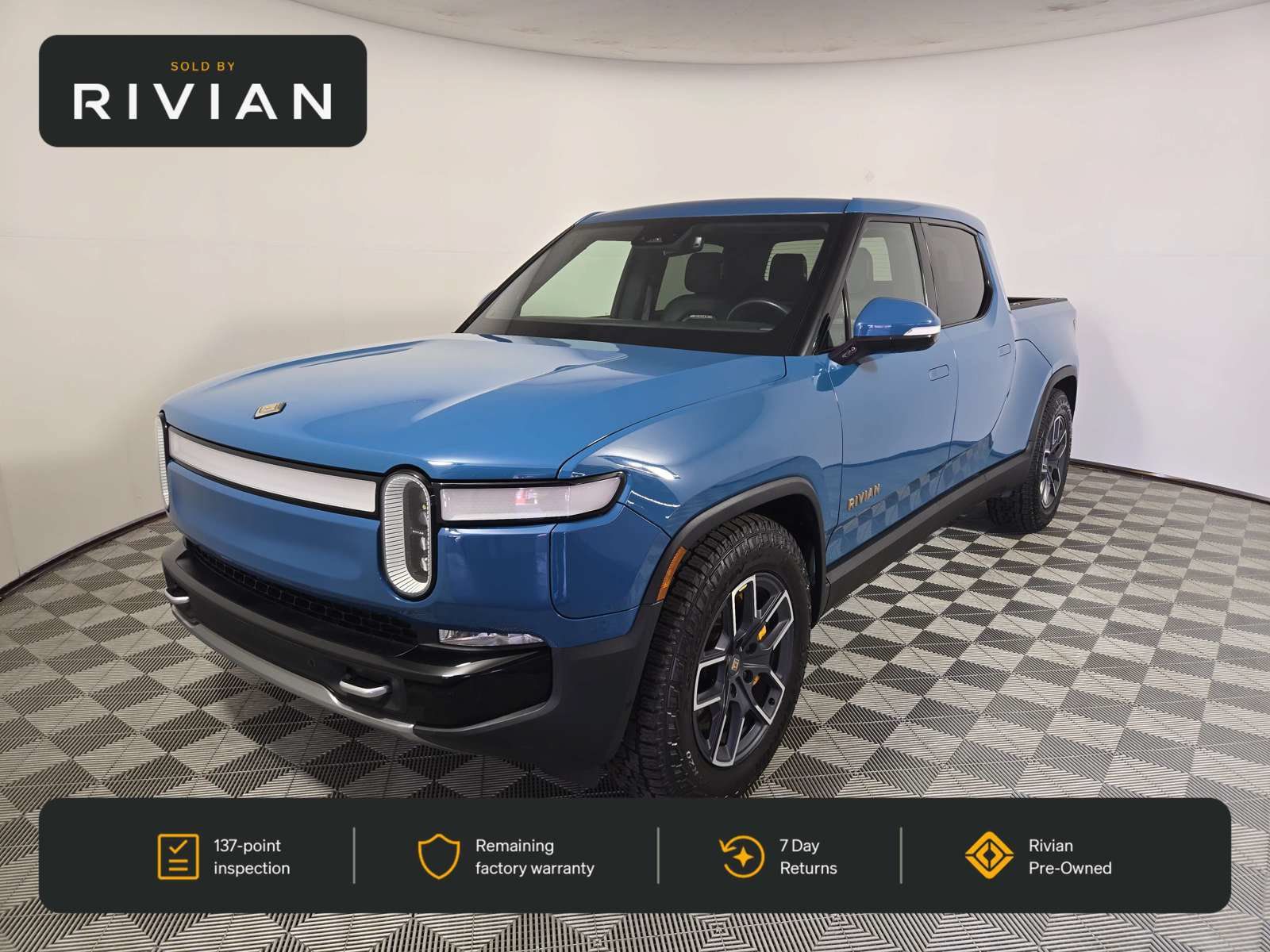 Used 2022 Rivian R1T Launch Edition AWD/4WD image 1