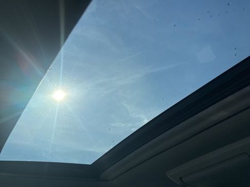 Used 2014 Toyota Highlander Limited image 36