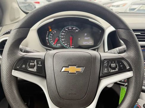 Used 2020 Chevrolet Sonic LT image 18