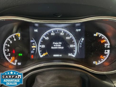 Used 2019 Jeep Grand Cherokee Altitude AWD/4WD image 2