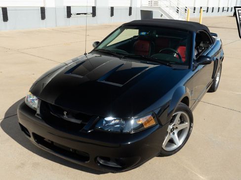 Used 2003 Ford Mustang Cobra image 23
