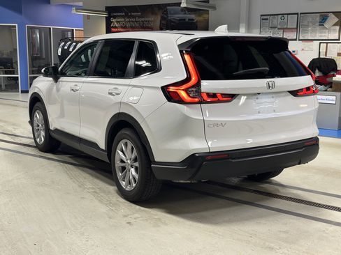 Used 2024 Honda CR-V EX-L image 7