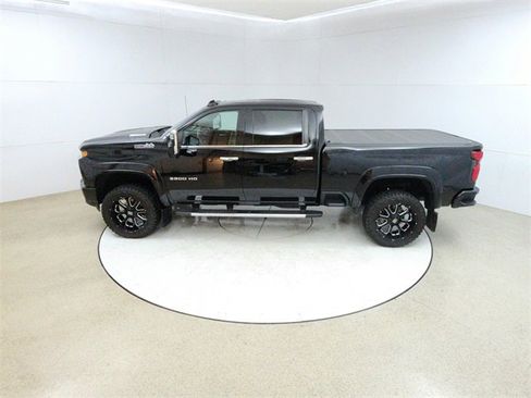 Used 2020 Chevrolet Silverado 3500 High Country w/ Z71 Off-Road Package image 16