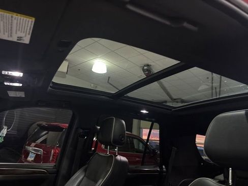Used 2021 Chevrolet Tahoe Premier AWD/4WD image 28