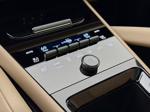 New 2026 Porsche Cayenne AWD/4WD image 22