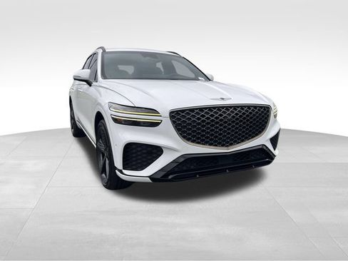 Used 2022 Genesis GV70 2.5T w/ Sport Prestige Package AWD/4WD image 7