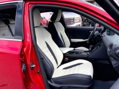 Used 2023 Lexus IS 350 F Sport image 8