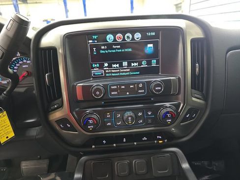 Used 2018 Chevrolet Silverado 1500 LT w/ All Star Edition AWD/4WD image 21