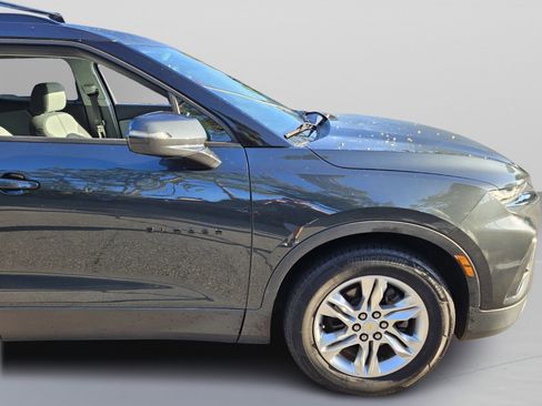 Used 2019 Chevrolet Blazer LT image 25