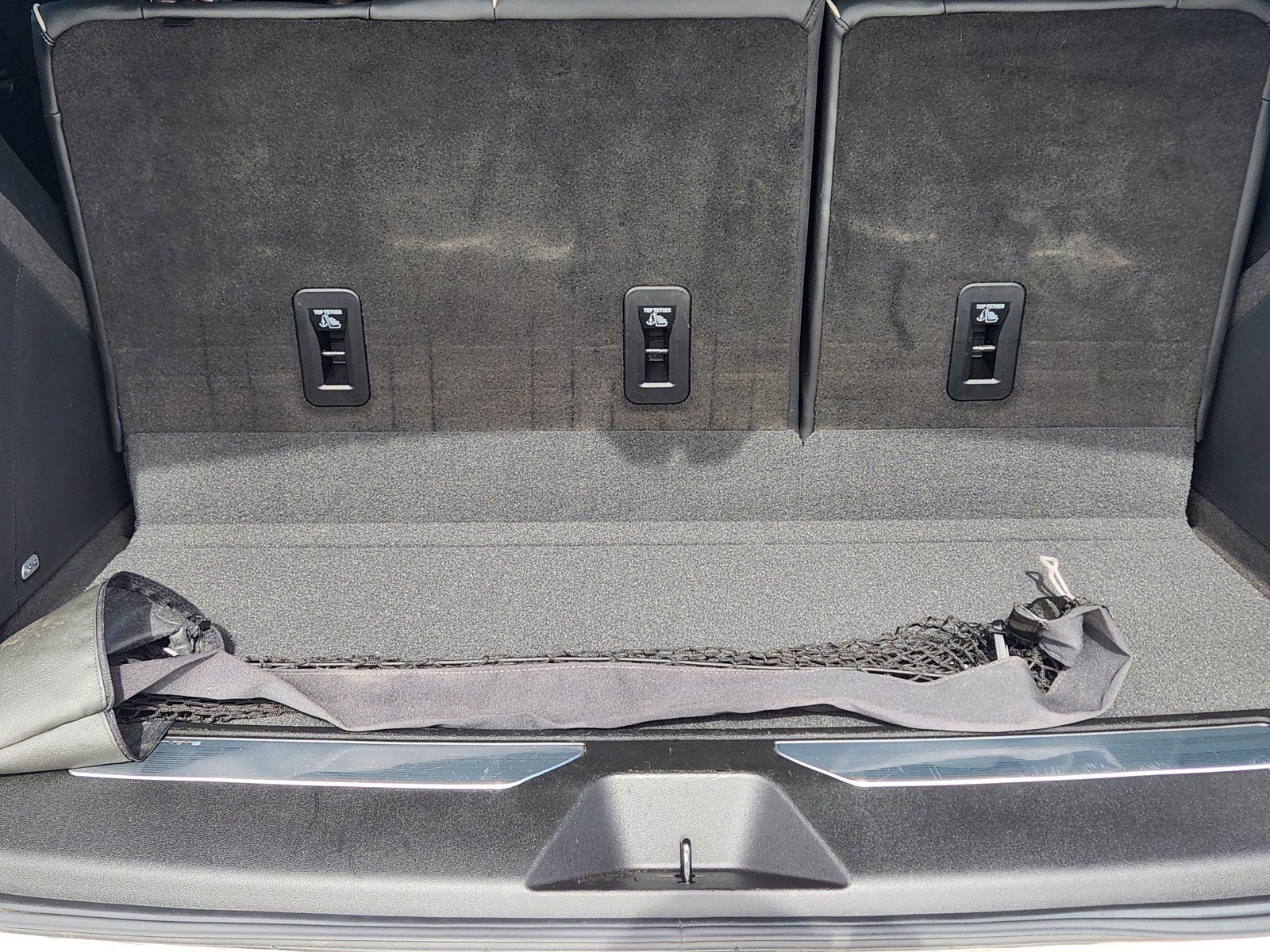 Certified 2023 Cadillac Escalade Premium Luxury w/ Performance Package AWD/4WD image 27