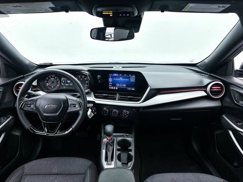 Used 2024 Chevrolet Trax RS w/ Driver Confidence Package image 14