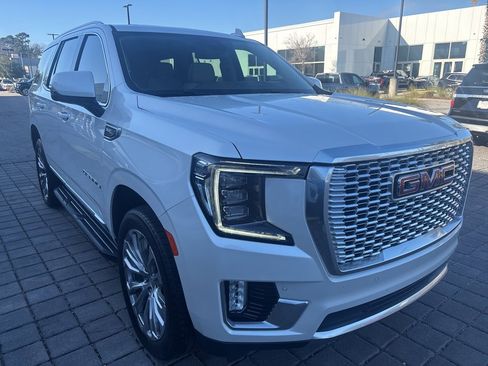 Used 2024 GMC Yukon Denali image 6