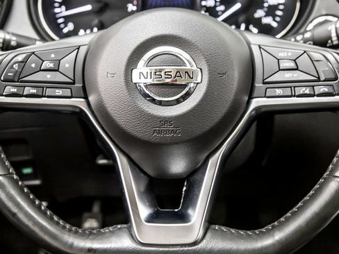 Used 2018 Nissan Rogue Sport SV w/ SV All-Weather Package FWD image 23