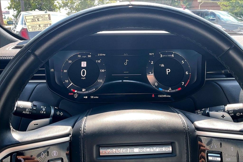 Used 2024 Land Rover Range Rover Sport SE AWD/4WD image 13