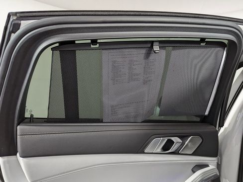 Certified 2023 BMW X6 M50i w/ Executive Package image 47