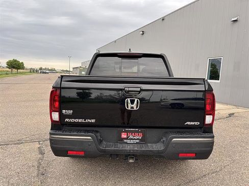 Used 2020 Honda Ridgeline Black Edition image 3