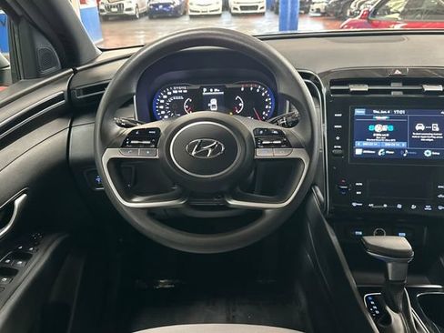 Used 2024 Hyundai Santa Cruz SEL AWD/4WD image 17