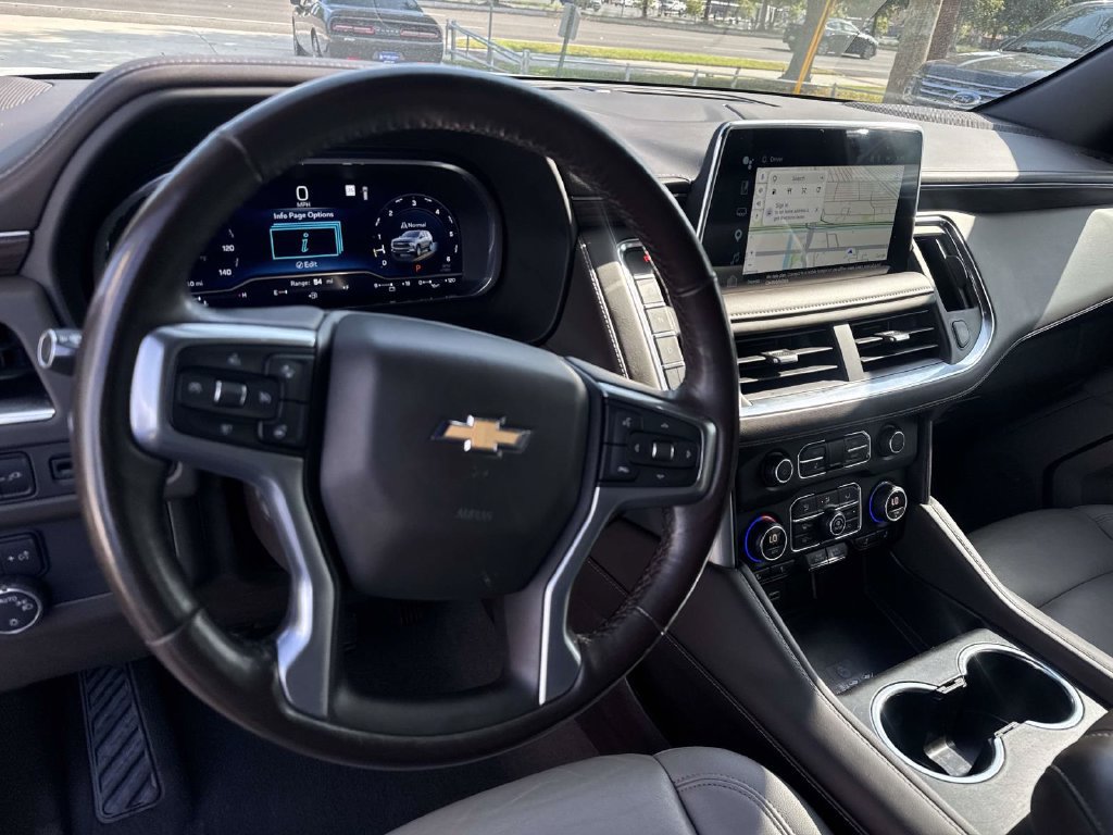 Used 2022 Chevrolet Tahoe LT w/ Luxury Package RWD image 20