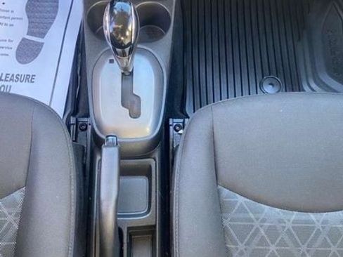 Used 2020 Chevrolet Spark LT image 25