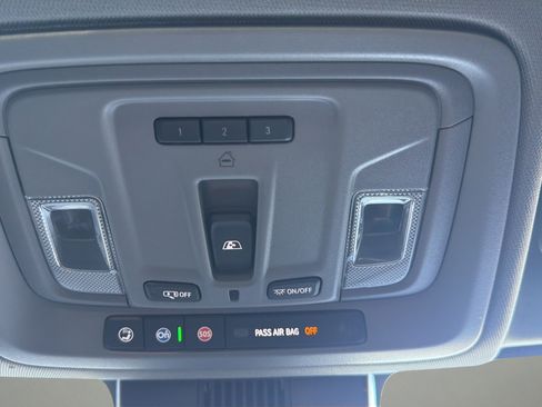 Used 2024 Chevrolet Silverado 1500 LT Trail Boss w/ Convenience Package II AWD/4WD image 22