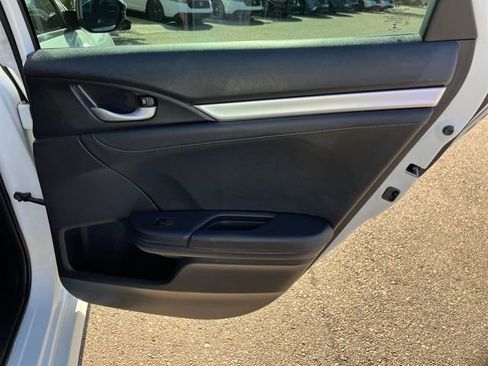 Used 2020 Honda Civic Touring image 15