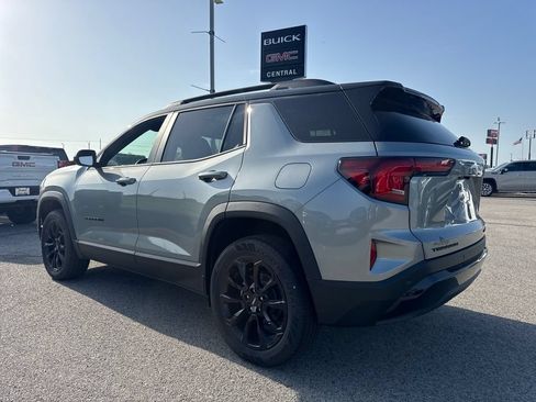New 2026 GMC Terrain Elevation w/ Elevation Premium Package FWD image 4