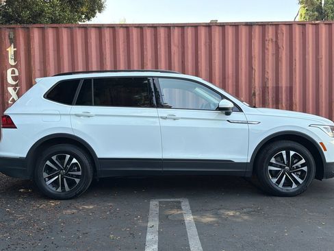 Used 2024 Volkswagen Tiguan S FWD image 8