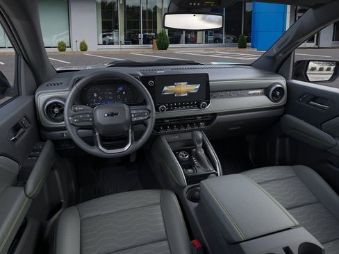 New 2026 Chevrolet Colorado ZR2 w/ Technology Package AWD/4WD image 15