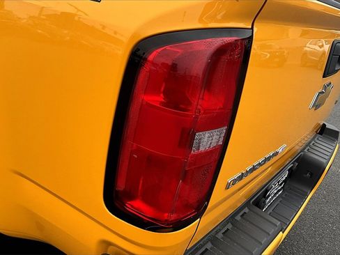 Used 2018 Chevrolet Colorado LT image 30