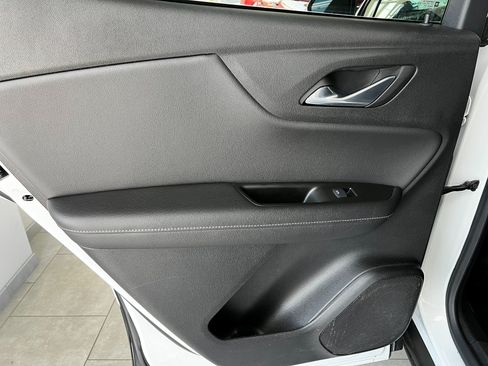 Used 2024 Chevrolet Blazer LT w/ Convenience Package FWD image 20