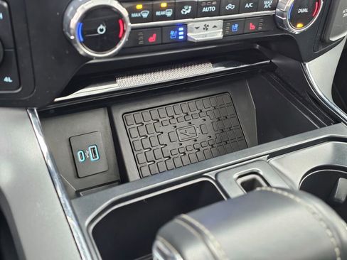 Used 2023 Ford F150 Lariat w/ Equipment Group 502A High image 29