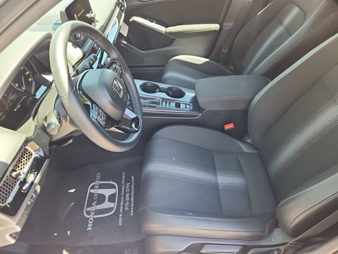 Certified 2025 Honda Civic Sport image 10