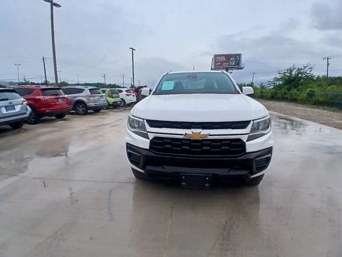 Used 2021 Chevrolet Colorado LT w/ Fleet Safety Package RWD image 2